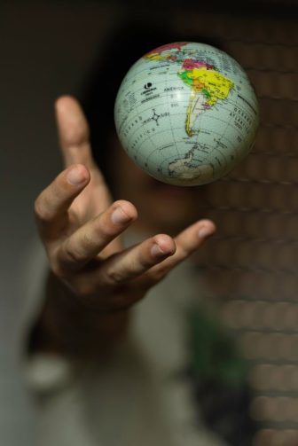 Strategic Foresight คืออะไร? เครื่องมือมองอนาคตที่องค์กรยุคใหม่ต้องมี